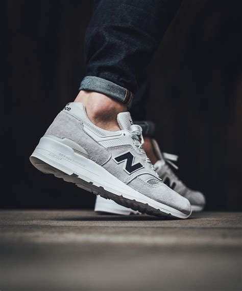 new balance 997 off white